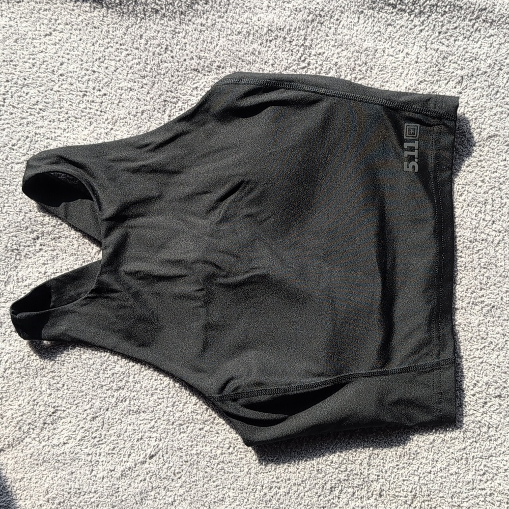 5.11 Tactical Black PT-R Max Effort Crop Top Bundle Size XS - Picture 2 of 7